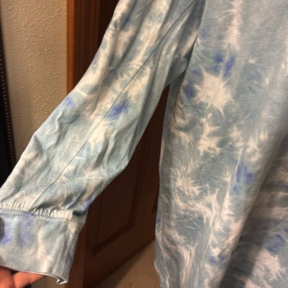 Old navy Tshirt tie dye dress - Picture 3 of 8
